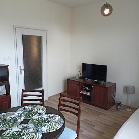 Apartament Welcome To Daisy Sunny Place! Warna Zewnętrze zdjęcie